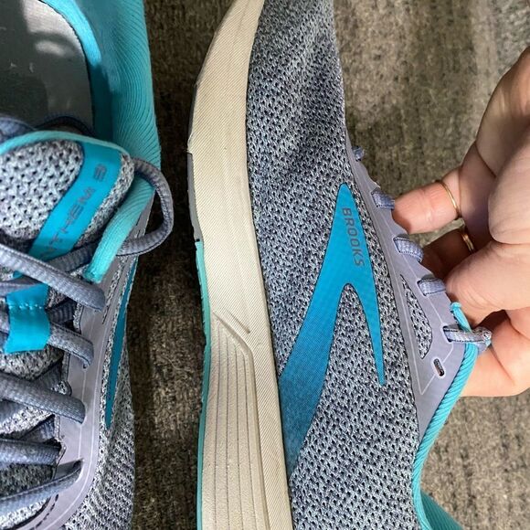 Brooks Running shoes - Picture 6 of 11